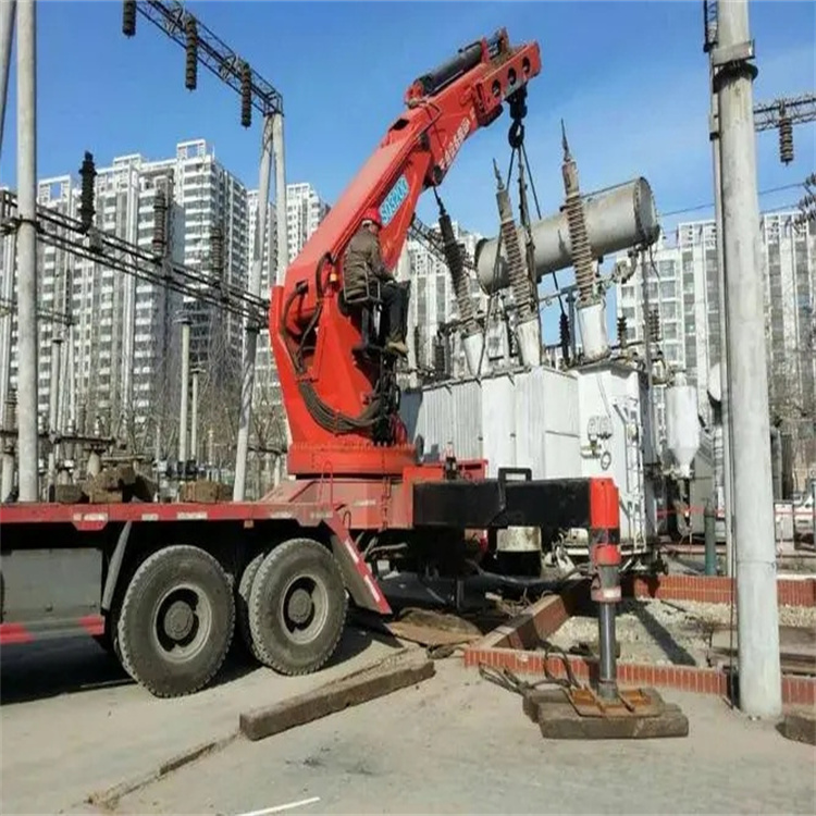 岚山就近吊车出租|工地厂房吊装设备租赁|24小时高效响应