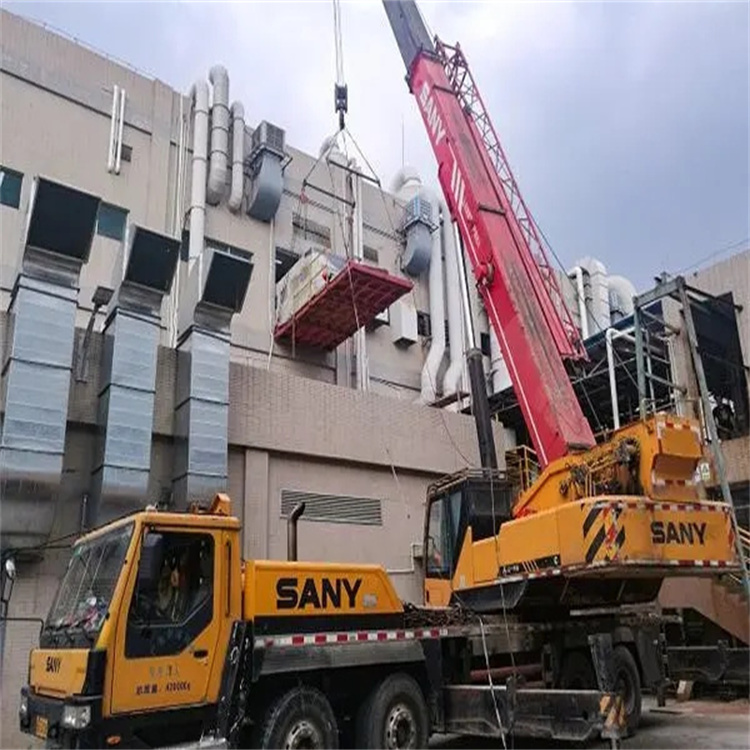 岚山租赁大型汽车吊，助力工程项目高效进行