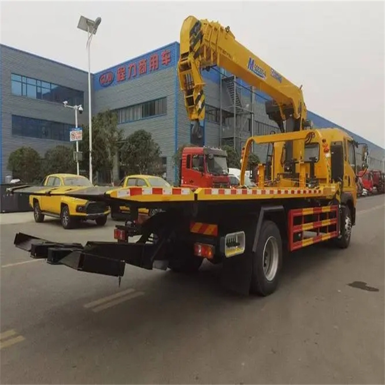 岚山附近小随车吊出租电话，轻松解决搬运烦恼